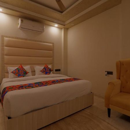 מלון לקנאו Shri Tirupati Residency מראה חיצוני תמונה