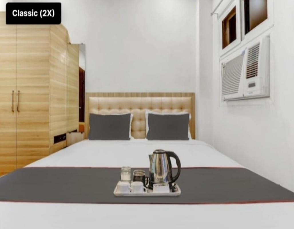 מלון לקנאו Shri Tirupati Residency מראה חיצוני תמונה